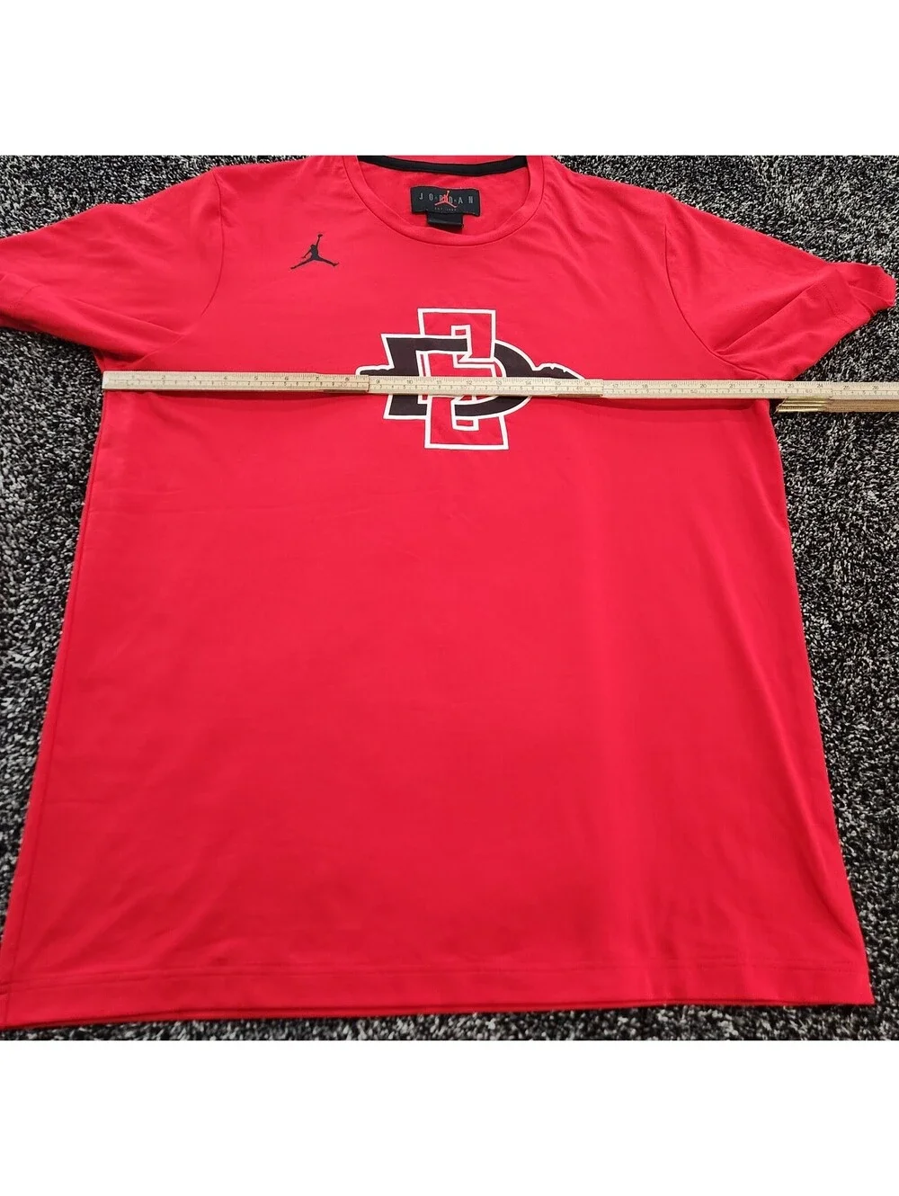 San Diego State Aztecs NCAA Jordan Red Poly Jersey T-Shirt Men's LARGE Pre-owned